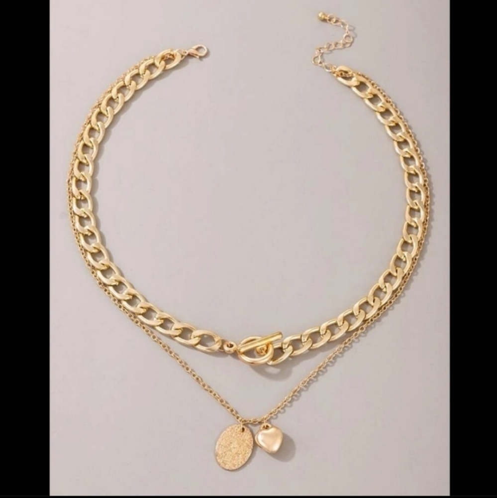 💥 Gold Layered Chunky Chain Heart Pendant Necklace✨️ - Picture 2 of 12